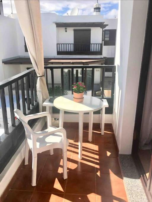 Duplex 3 Dormitorios Con Parking Privado Costa Teguise Exterior photo